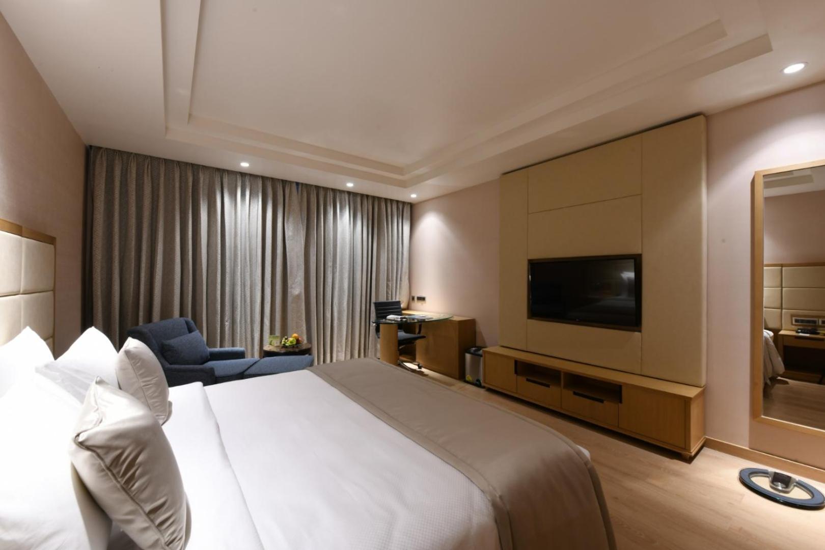 Empire By Delhi Airport 4* New Delhi
